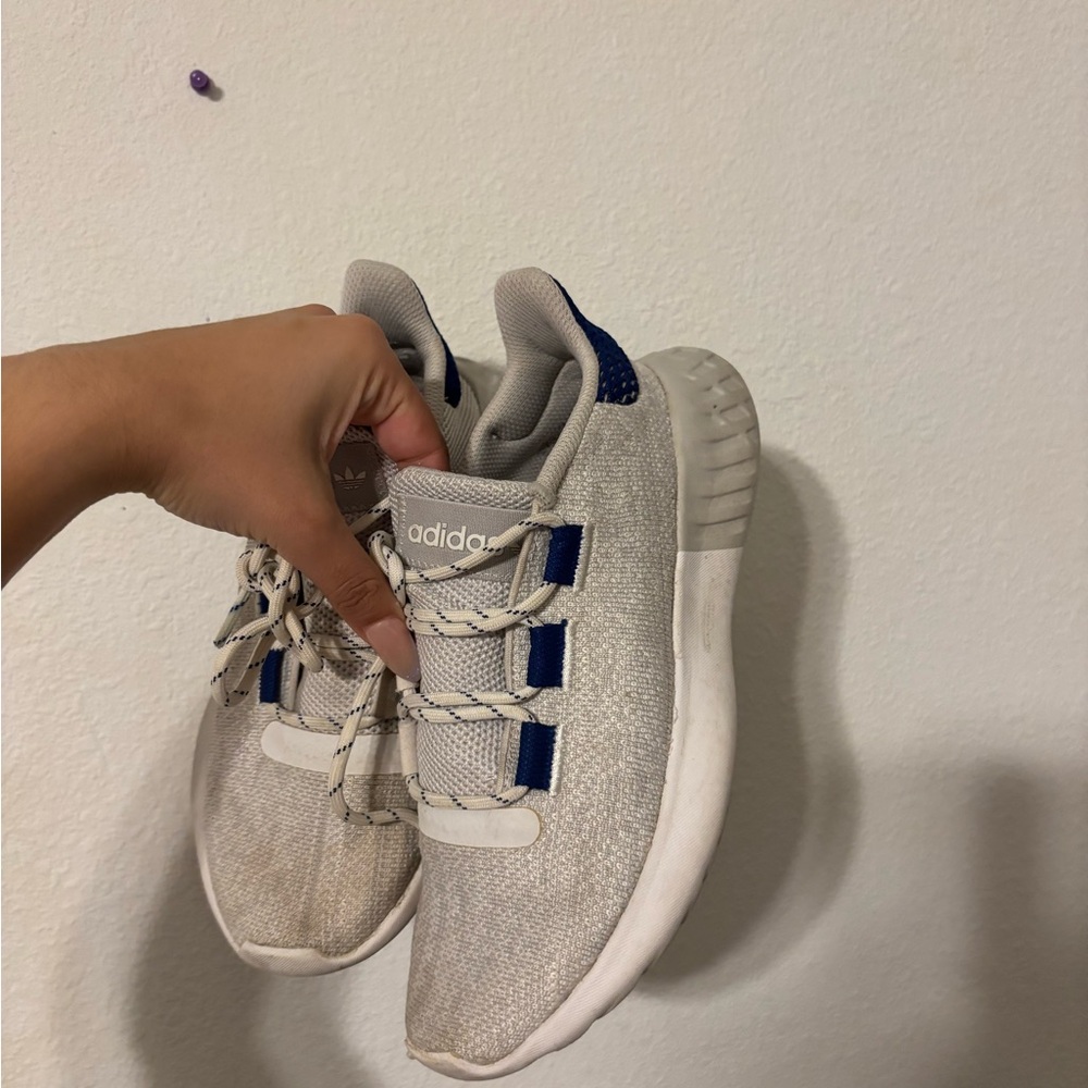 adidas Light Gray Knit Sneakers with Blue Accents
